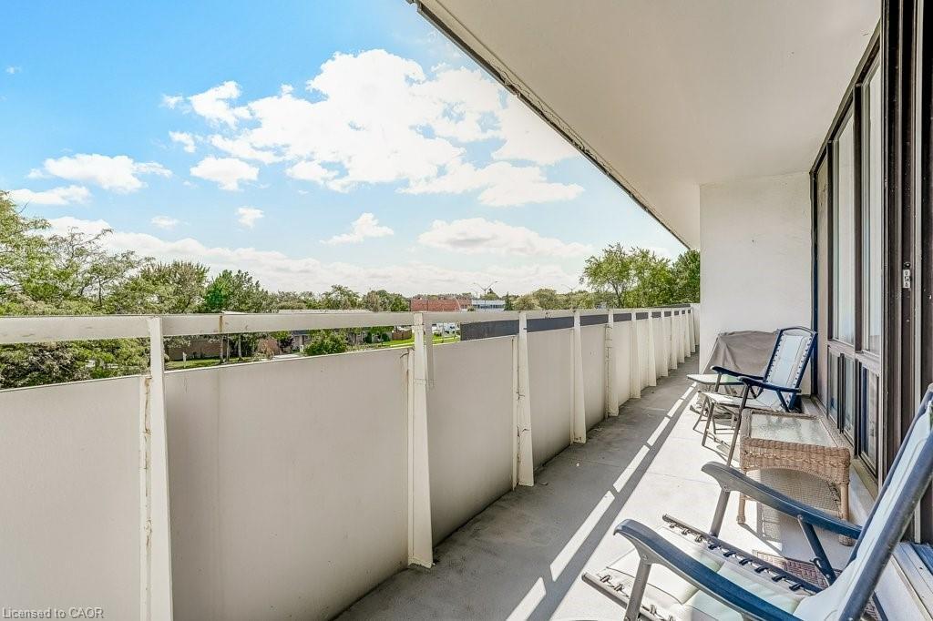 205-2055 Upper Middle Road, Burlington, ON - Outdoor With Exterior