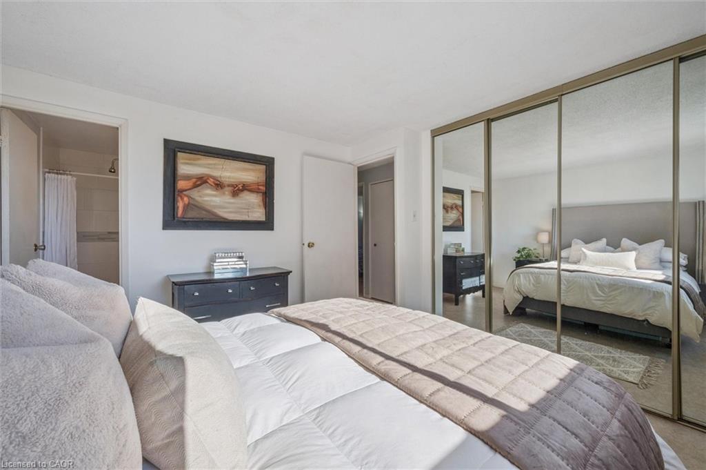 95 Macatee Place, Cambridge, ON - Indoor Photo Showing Bedroom