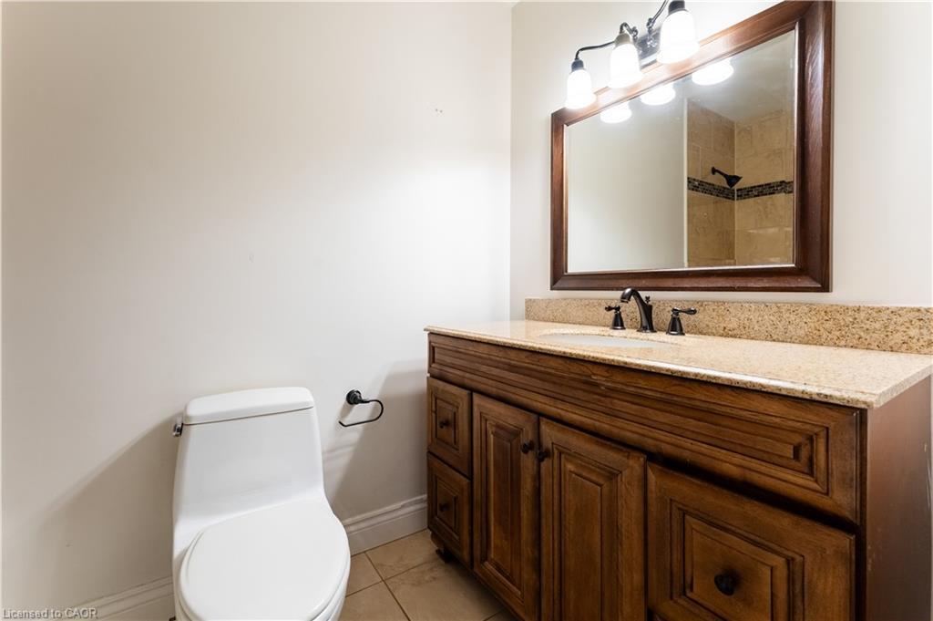 20 Wasaga Sands Drive, Wasaga Beach, ON - Indoor Photo Showing Bathroom