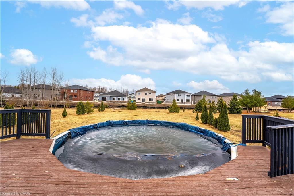 20 Wasaga Sands Drive, Wasaga Beach, ON - Outdoor With Above Ground Pool