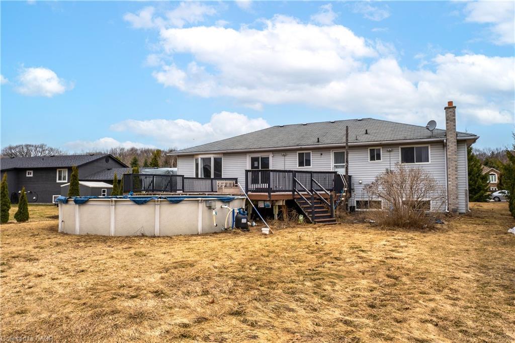 20 Wasaga Sands Drive, Wasaga Beach, ON - Outdoor With Above Ground Pool