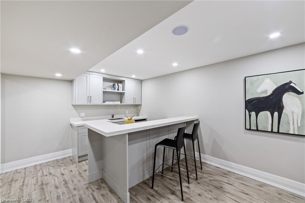 1857 Friar Tuck Court, Mississauga, ON - Indoor