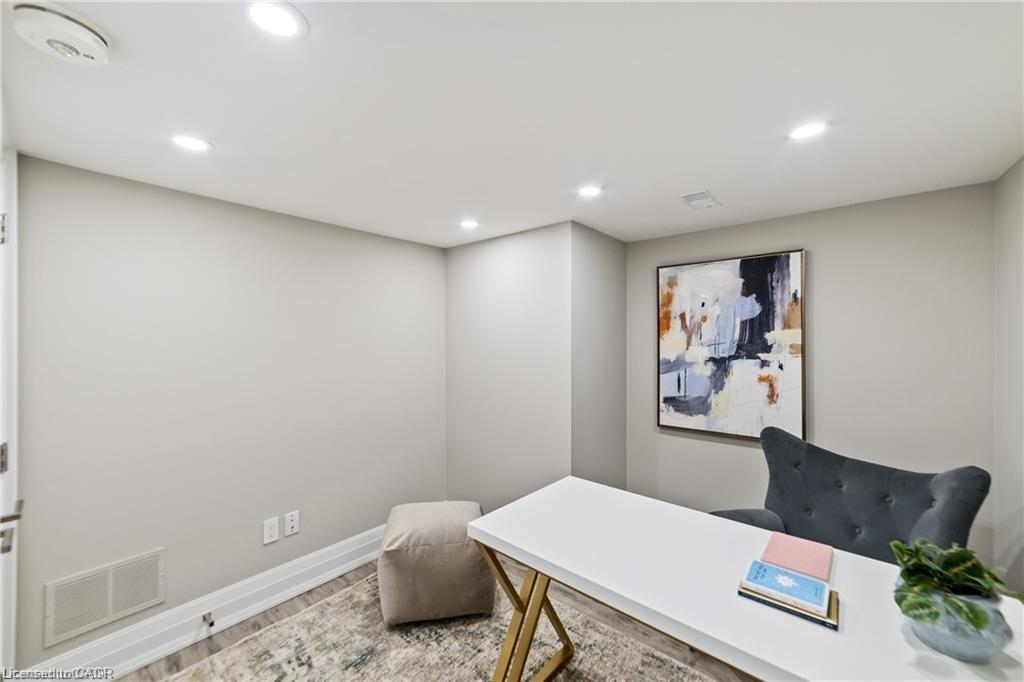 1857 Friar Tuck Court, Mississauga, ON - Indoor