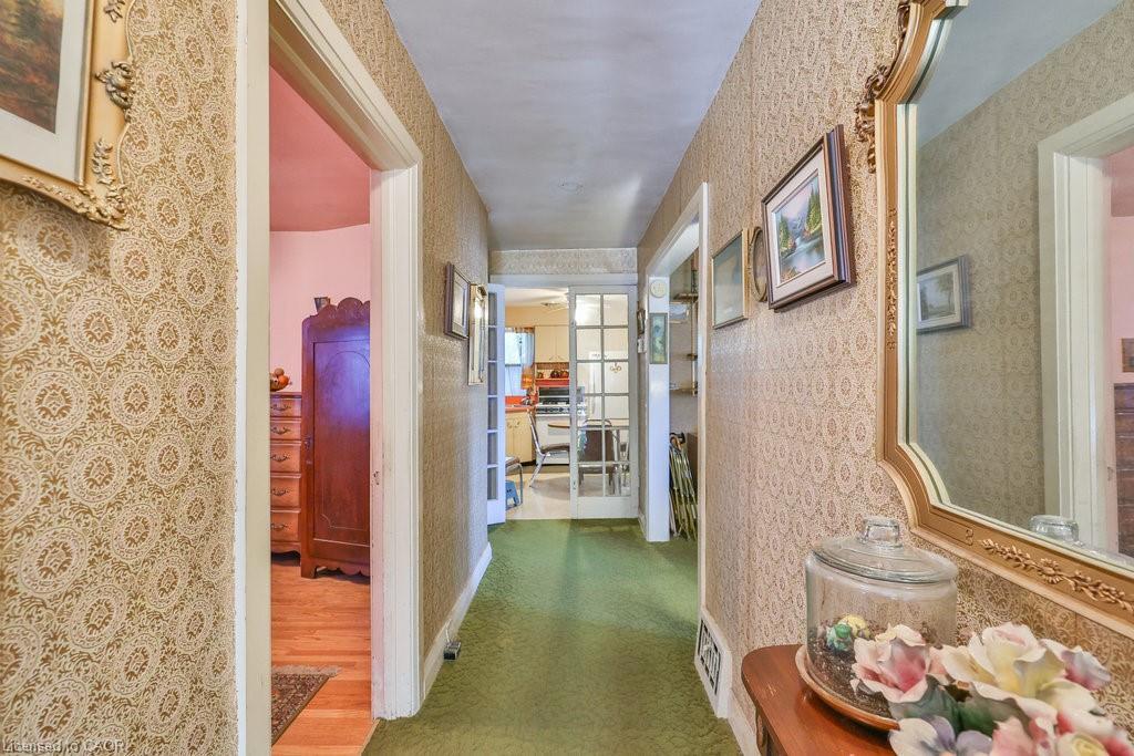 945 Beechwood Avenue, Mississauga, ON - Indoor Photo Showing Other Room