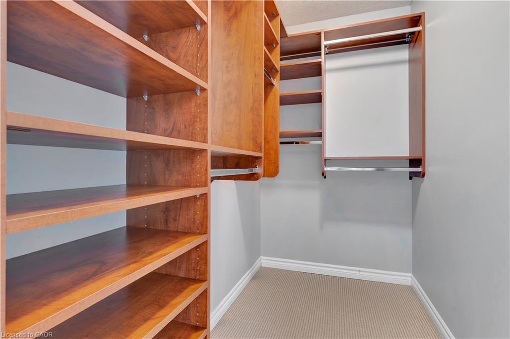 510 Forest Gate Crescent, Waterloo, ON - Indoor Photo Showing Other Room