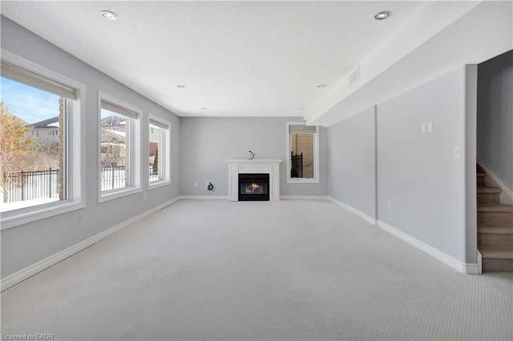 510 Forest Gate Crescent, Waterloo, ON - Indoor With Fireplace