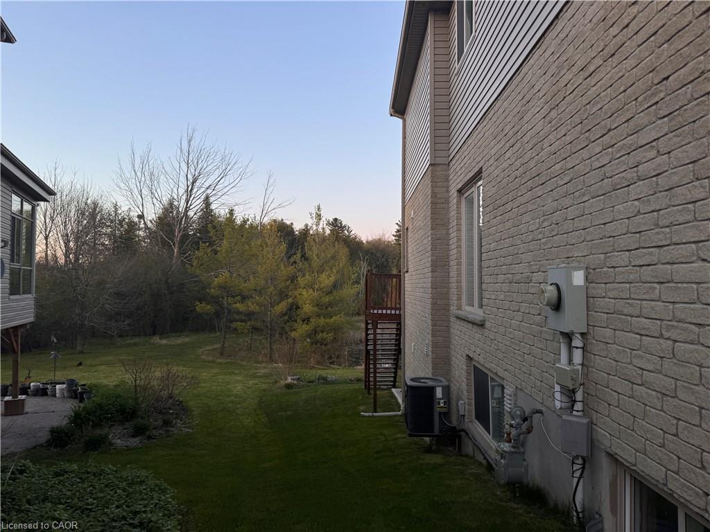 510 Forest Gate Crescent, Waterloo, ON - Outdoor