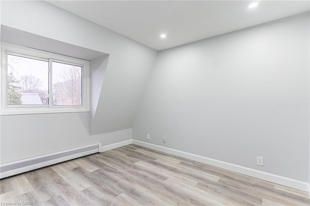 20 Mildred Avenue, St. Catharines, ON