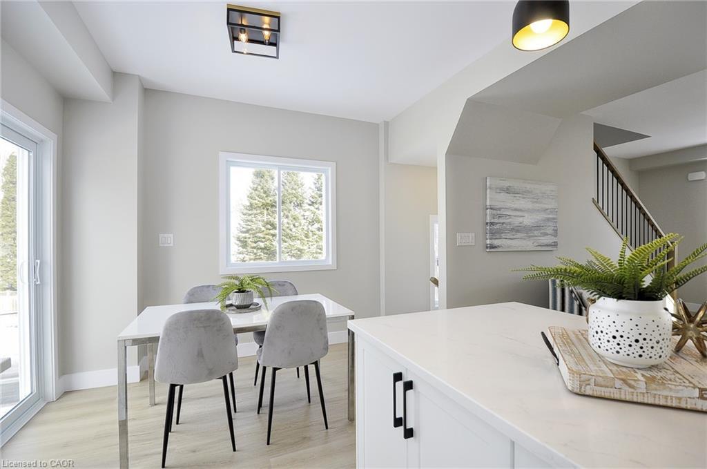 38 Albert Street, Cambridge, ON - Indoor Photo Showing Dining Room