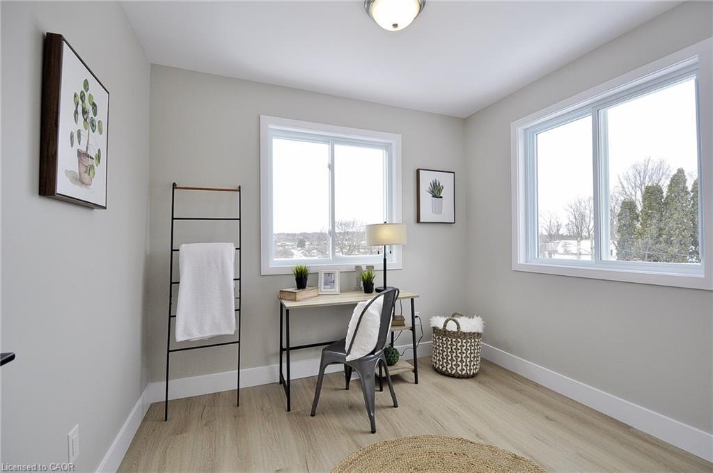 38 Albert Street, Cambridge, ON - Indoor Photo Showing Other Room