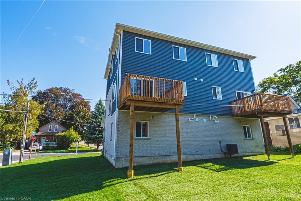 38 Albert Street, Cambridge, ON - Outdoor With Deck Patio Veranda With Exterior