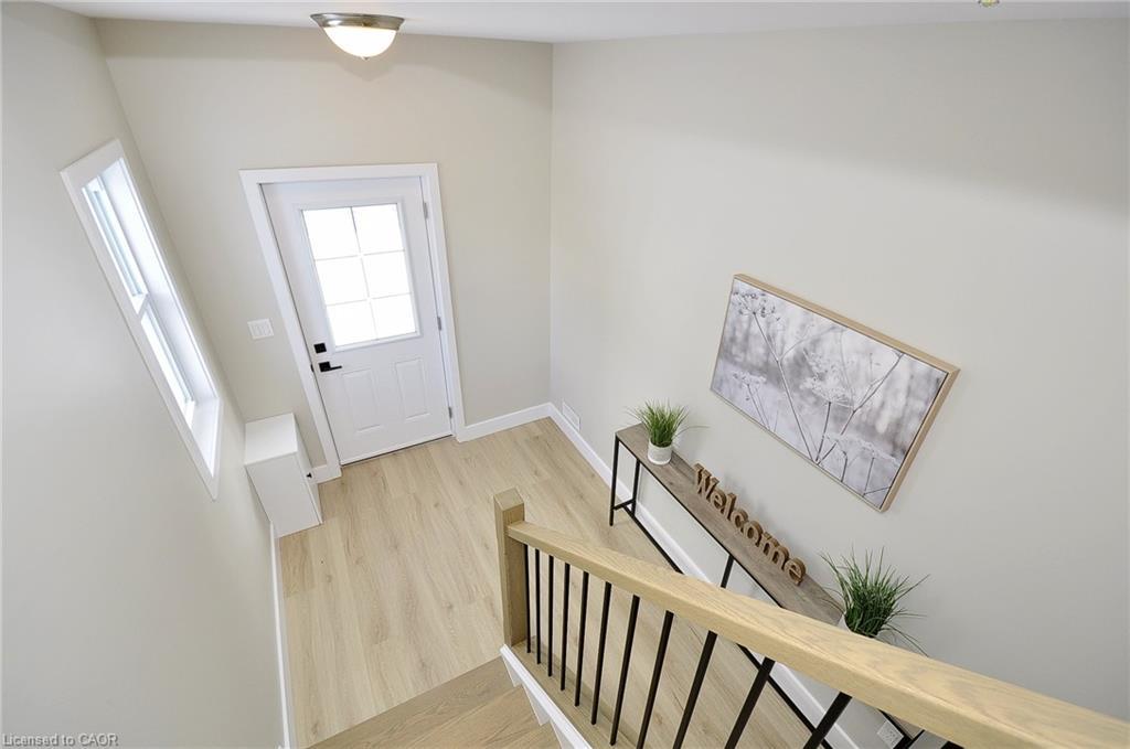 38 Albert Street, Cambridge, ON - Indoor Photo Showing Other Room