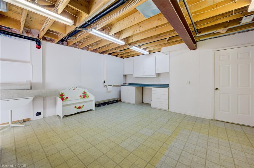 430 Caryndale Drive, Kitchener, ON - Indoor Photo Showing Basement
