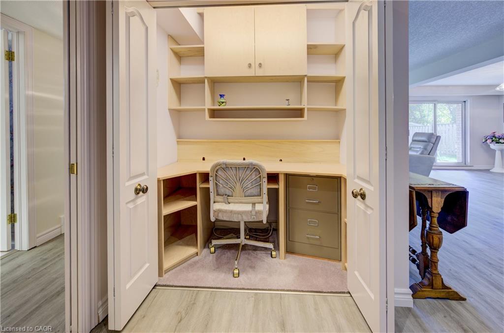 430 Caryndale Drive, Kitchener, ON - Indoor Photo Showing Office