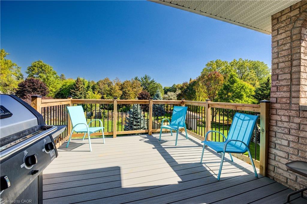 430 Caryndale Drive, Kitchener, ON - Outdoor With Deck Patio Veranda With Exterior
