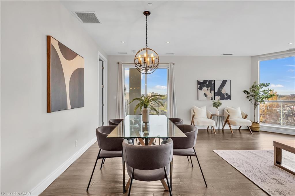 502-223 Erb Street W, Waterloo, ON - Indoor