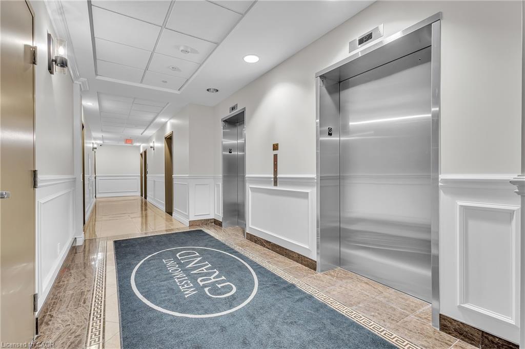 502-223 Erb Street W, Waterloo, ON - Indoor Photo Showing Other Room