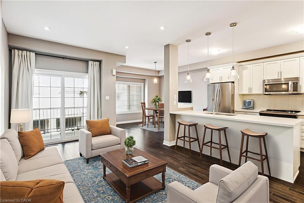 48-2086 Ghent Avenue, Burlington, ON - Indoor Photo Showing Other Room