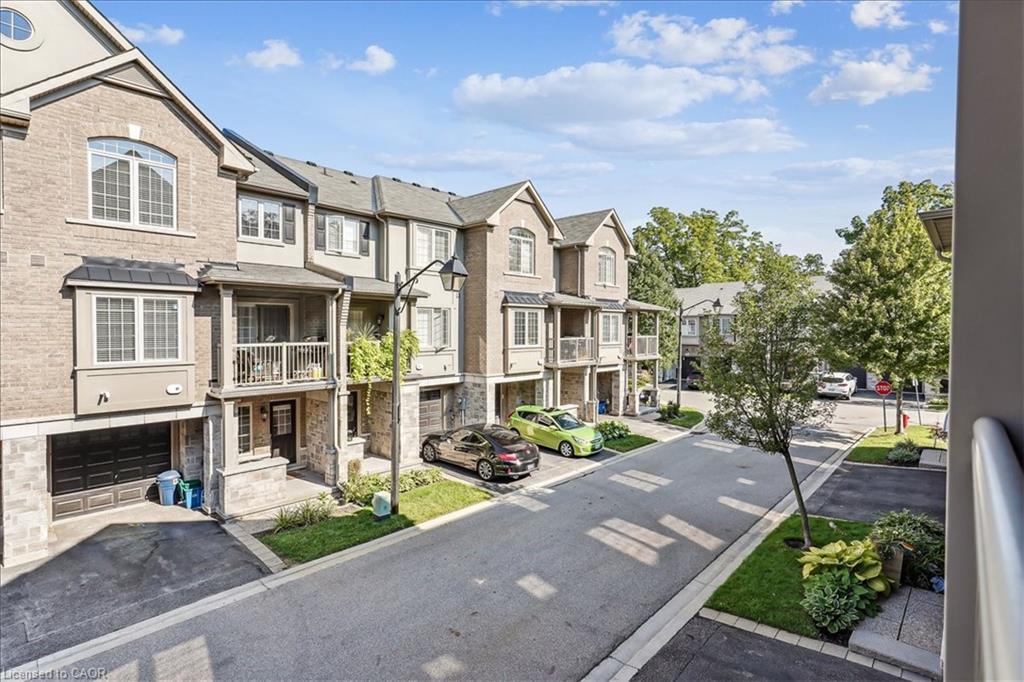 48-2086 Ghent Avenue, Burlington, ON - Outdoor With Balcony With Facade
