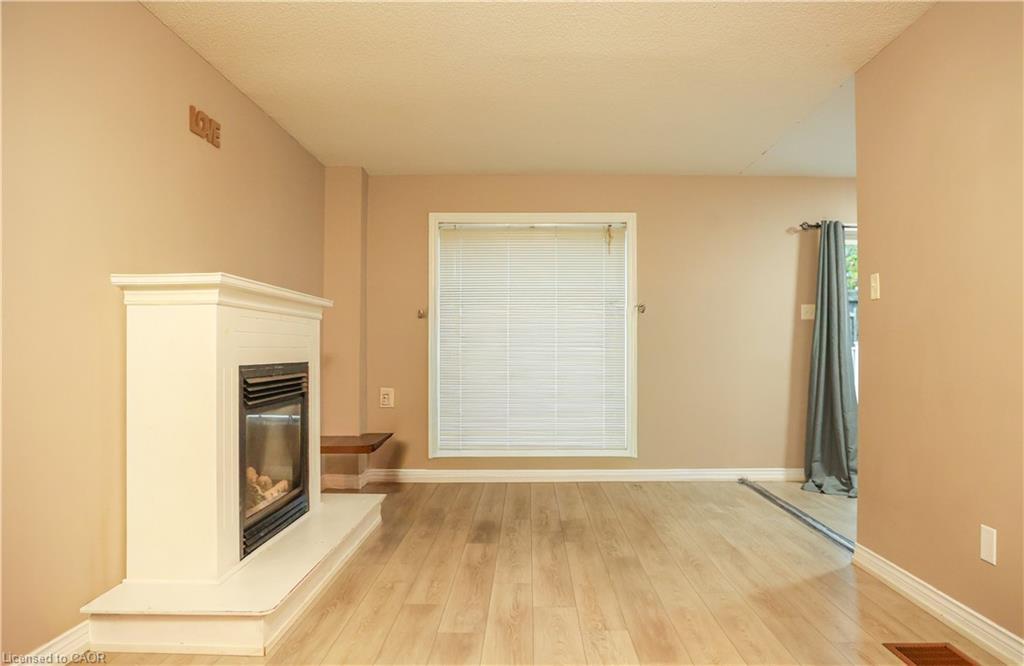 67 Stollar Boulevard, Barrie, ON - Indoor With Fireplace