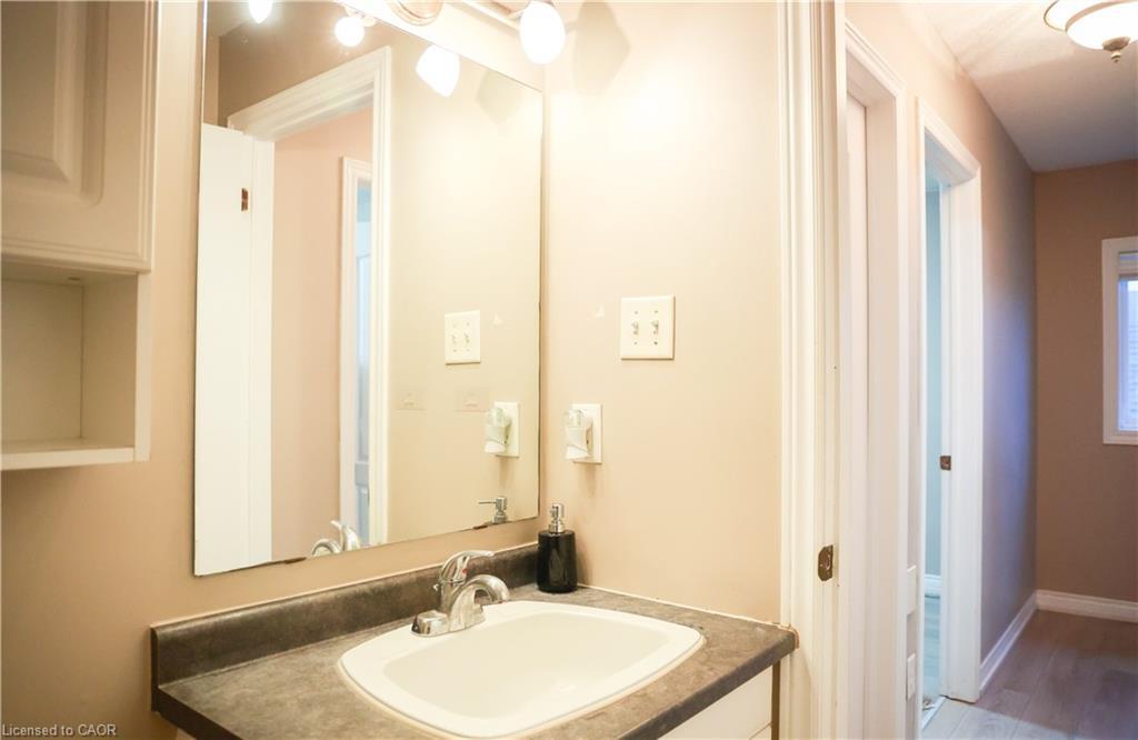 67 Stollar Boulevard, Barrie, ON - Indoor Photo Showing Bathroom