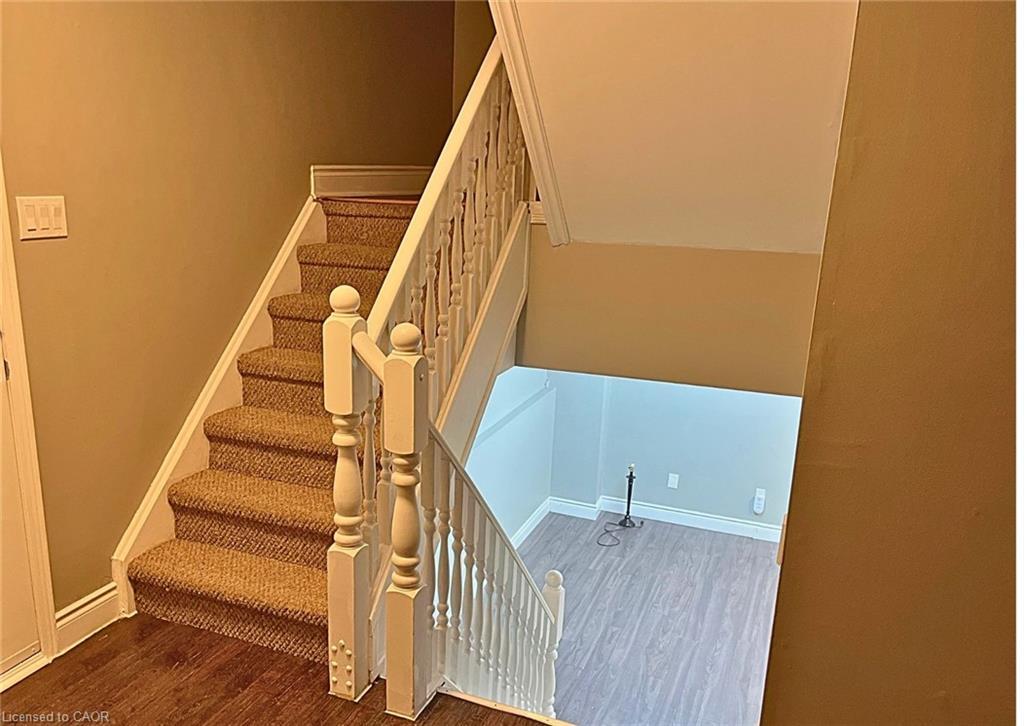 9-21 Wren Court, Tillsonburg, ON - Indoor Photo Showing Other Room