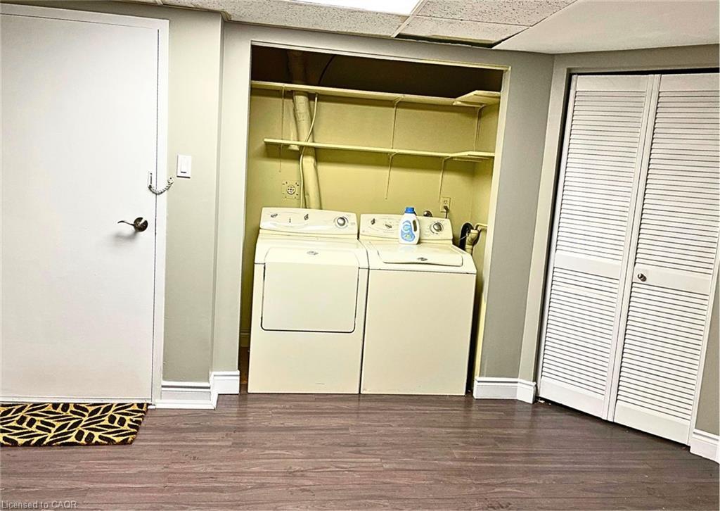 9-21 Wren Court, Tillsonburg, ON - Indoor Photo Showing Laundry Room