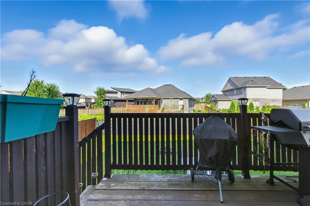 10 Honey Bend, St. Thomas, ON - Outdoor