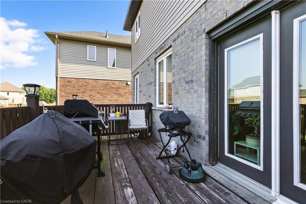 10 Honey Bend, St. Thomas, ON - Outdoor With Deck Patio Veranda With Exterior