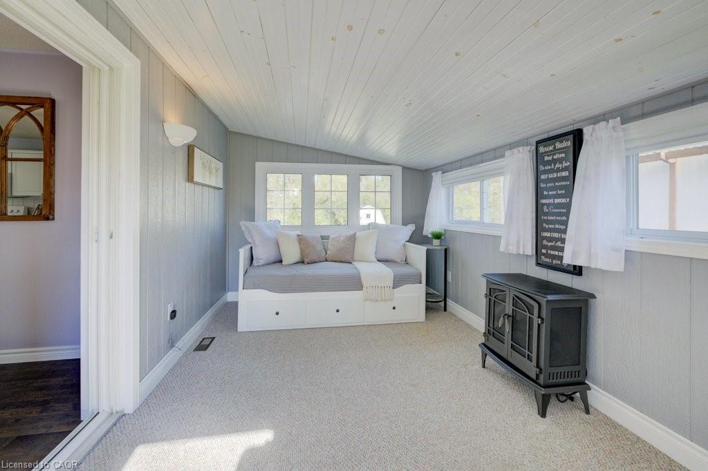 128 Wesley Crescent, Waterloo, ON - Indoor Photo Showing Bedroom