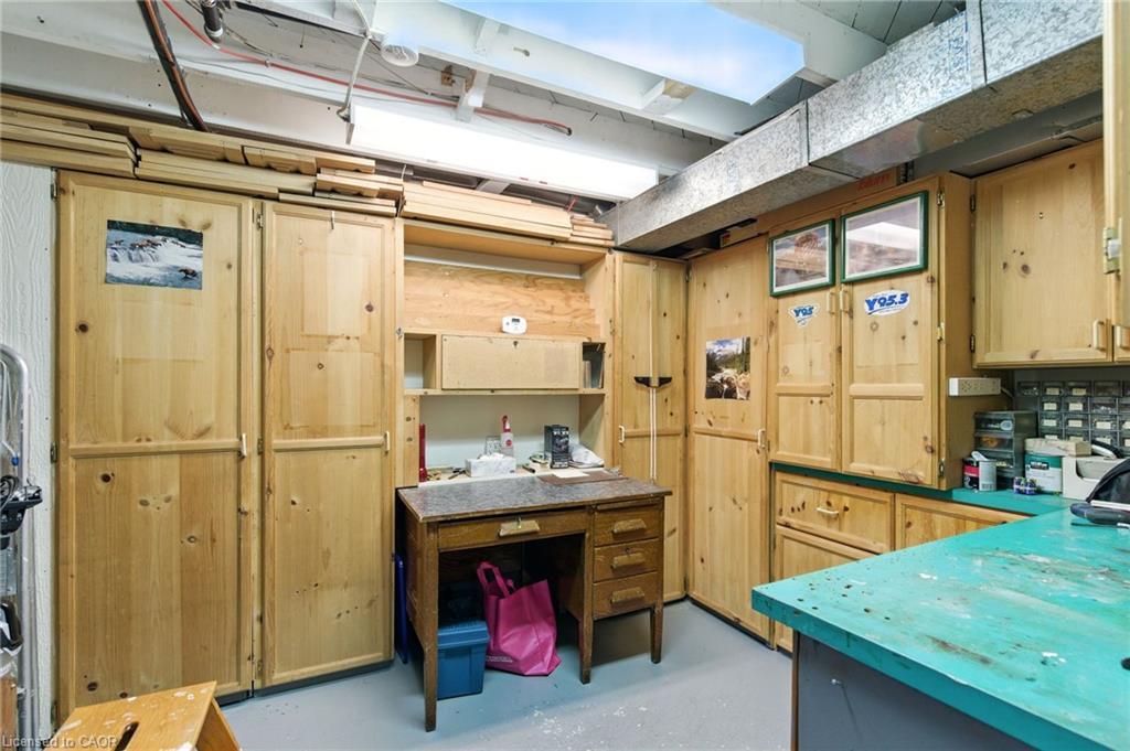 27 Warren Avenue, Hamilton, ON - Indoor Photo Showing Basement
