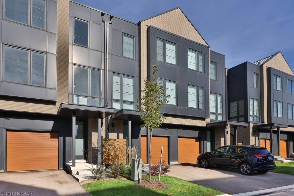 39-2273 Turnberry Road, Burlington, ON - Outdoor With Facade