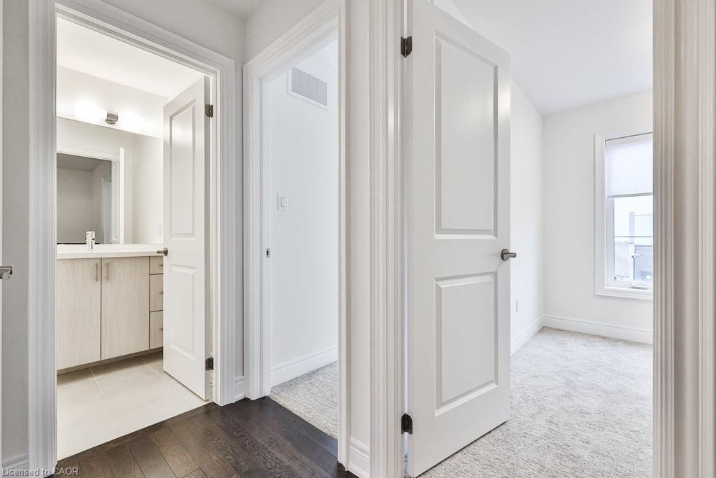 39-2273 Turnberry Road, Burlington, ON - Indoor Photo Showing Other Room