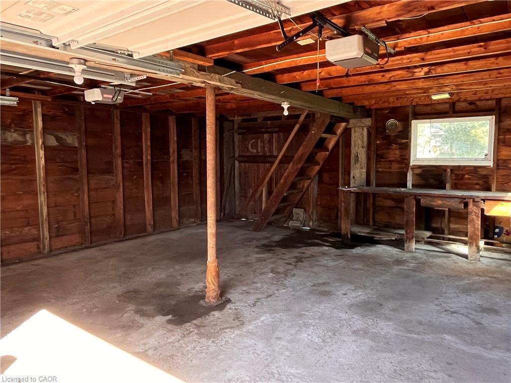 541 Broad Street E, Dunnville, ON - Indoor Photo Showing Basement