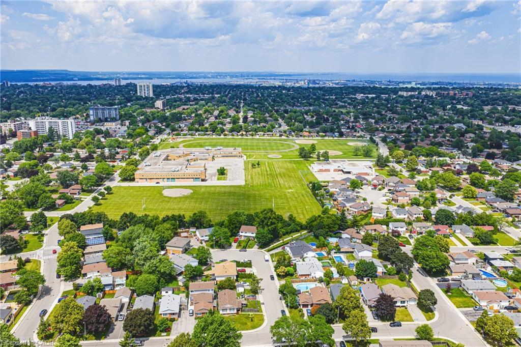 44 Billington Crescent, Hamilton, ON - Outdoor With View