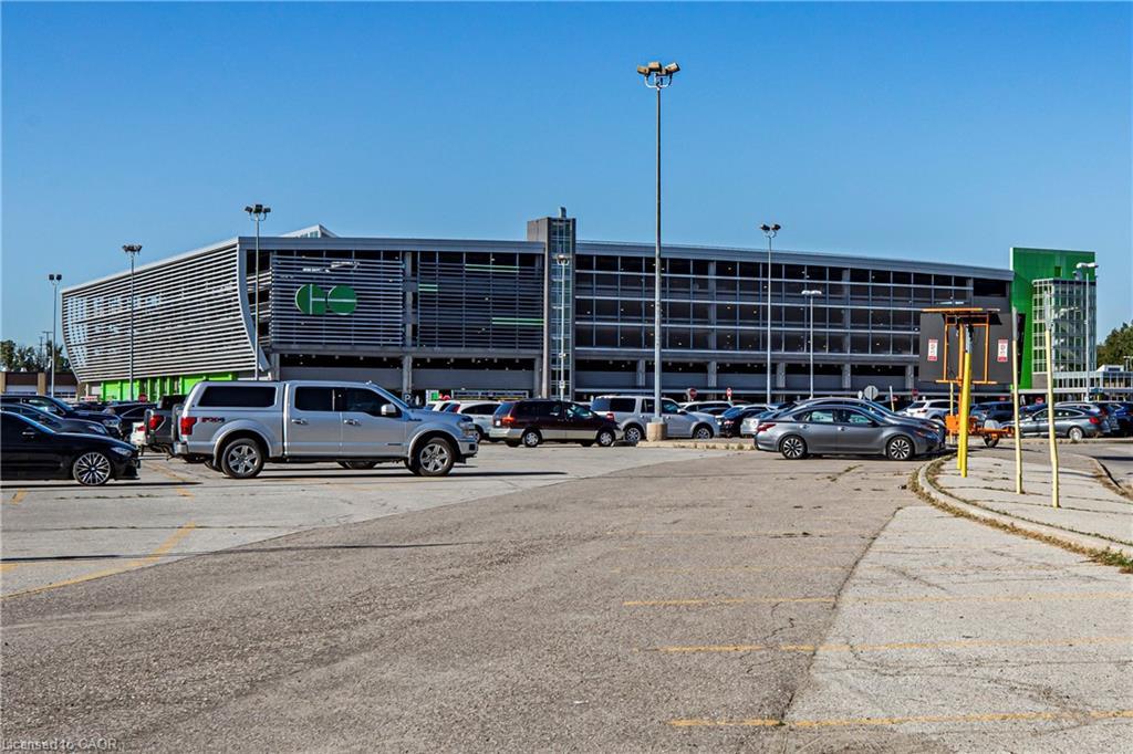 502-1055 Southdown Road, Mississauga, ON - Outdoor