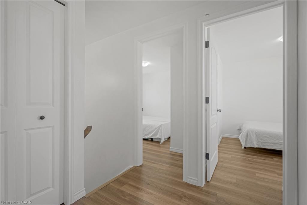 879 Upper Sherman Avenue, Hamilton, ON - Indoor