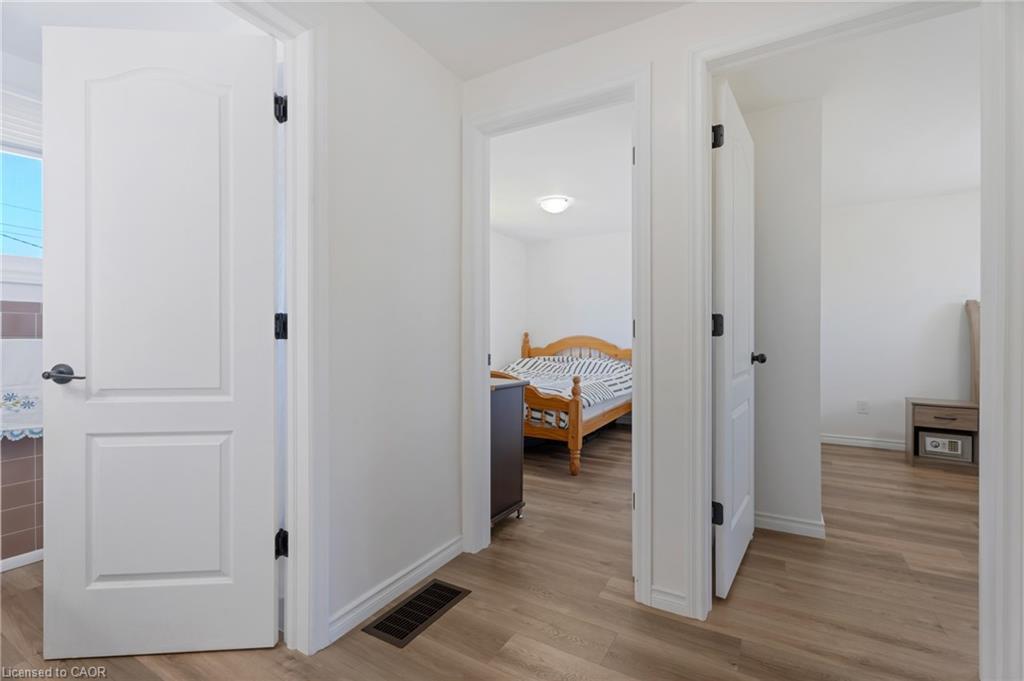 879 Upper Sherman Avenue, Hamilton, ON - Indoor Photo Showing Other Room