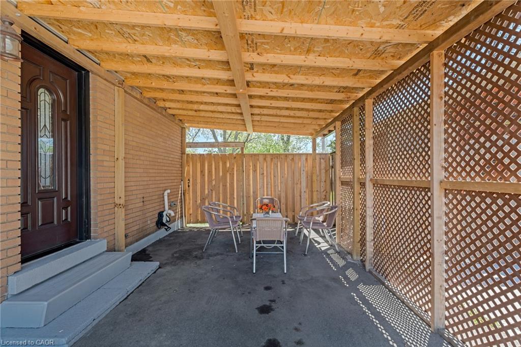 879 Upper Sherman Avenue, Hamilton, ON - Outdoor With Deck Patio Veranda With Exterior