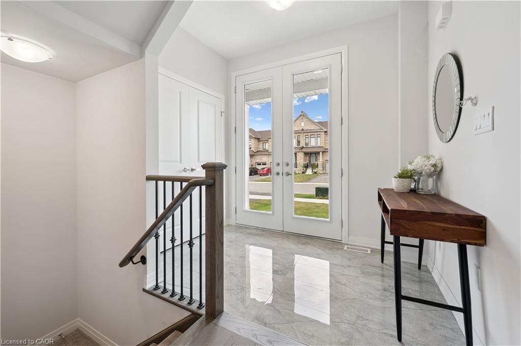 445 Robert Woolner Street, Ayr, ON - Indoor Photo Showing Other Room