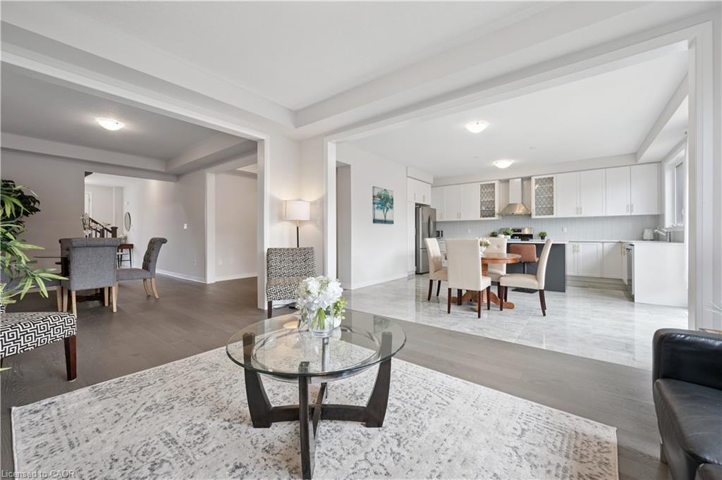 445 Robert Woolner Street, Ayr, ON - Indoor Photo Showing Living Room