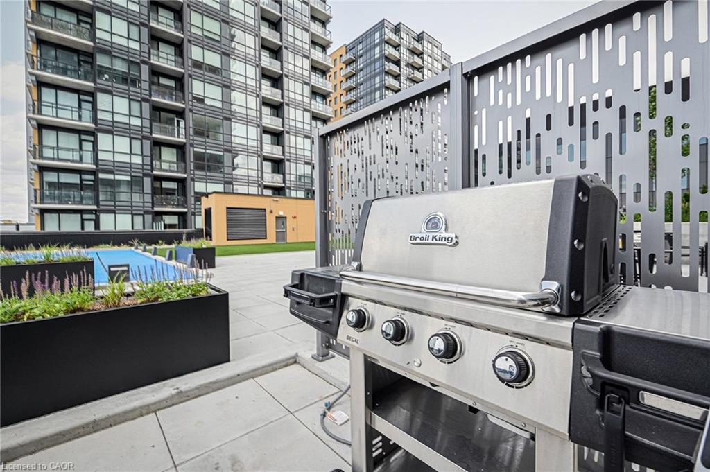 1501-108 Garment Street, Kitchener, ON - Outdoor
