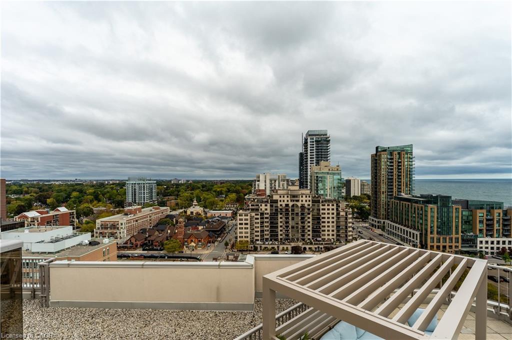 702-1477 Lakeshore Road, Burlington, ON - Outdoor With View