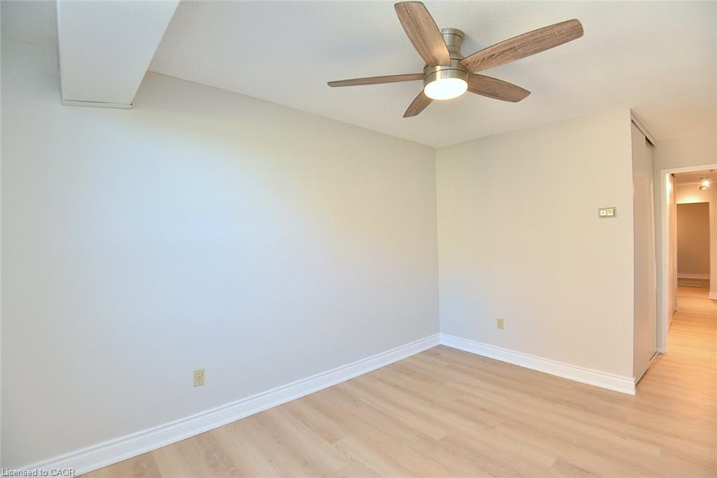 802-627 The West Mall Drive, Toronto, ON - Indoor Photo Showing Other Room