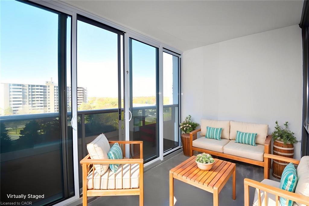 802-627 The West Mall Drive, Toronto, ON - Indoor