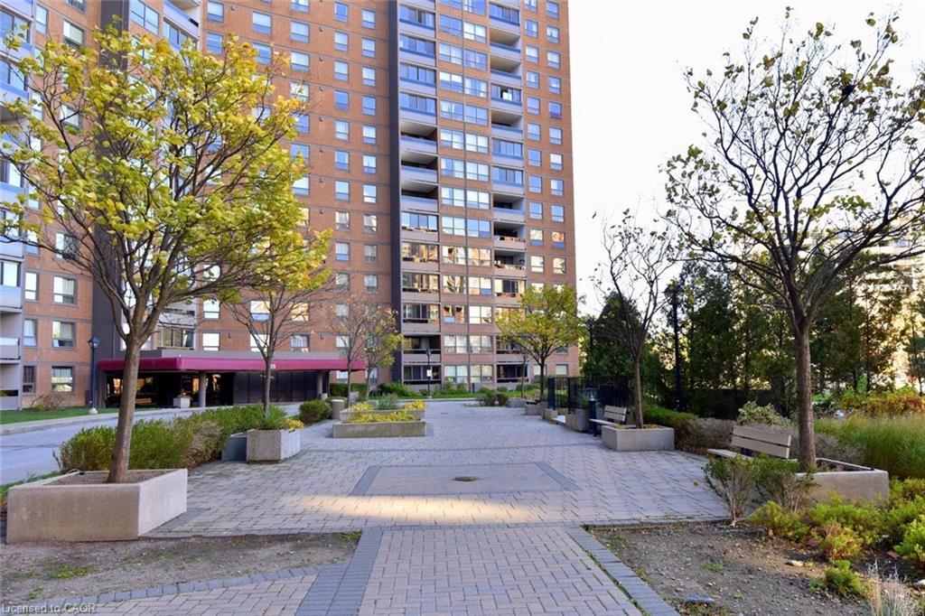 802-627 The West Mall Drive, Toronto, ON - Outdoor With Balcony With Facade