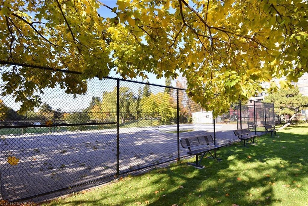 802-627 The West Mall Drive, Toronto, ON - Outdoor