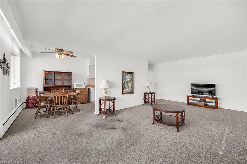 404-510 Queenston Road, Hamilton, ON - Indoor