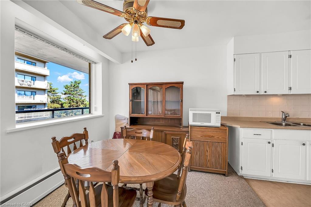 404-510 Queenston Road, Hamilton, ON - Indoor Photo Showing Dining Room