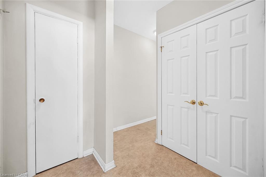404-510 Queenston Road, Hamilton, ON - Indoor Photo Showing Other Room
